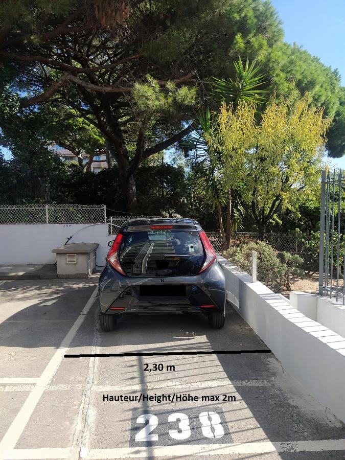 Grand Studio Neuf Face Port Et Plage, Parking Prive Golfe-Juan Εξωτερικό φωτογραφία